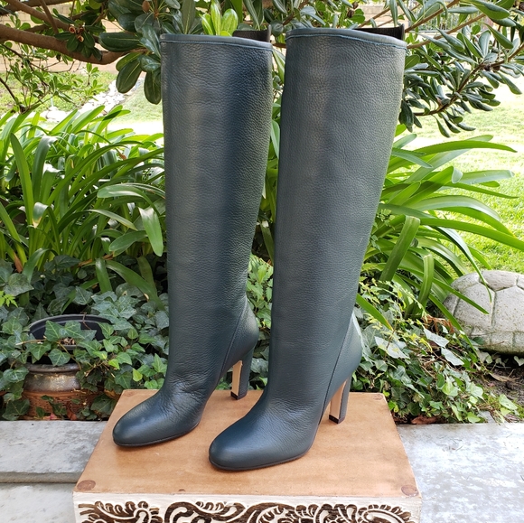 Gorgeous Slate Blue/Green Stuart Weitzman Boots - Picture 4 of 8